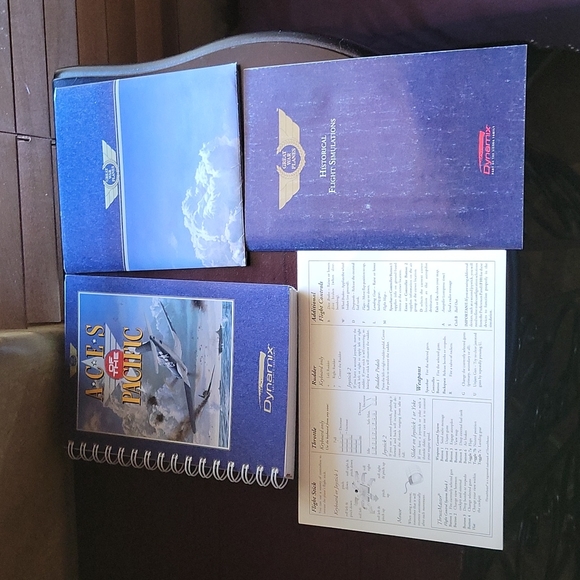 Vintage Aces of the Pacific & WWII 1946 expansion PC game 5.25 & 3.5 disk - Picture 8 of 10